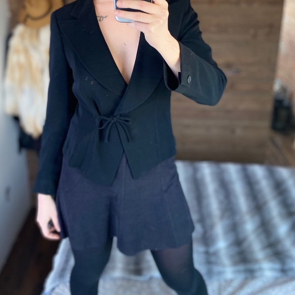 30% OFF BUNDLES! SUEDE STRETCH BLACK SUIT SKIRT - Picture 6 of 13